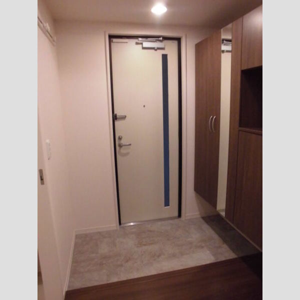 アーブルヴィラ 玄関