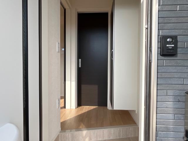 （仮称）小田原市飯泉アパート新築工事103号室 玄関（イメージ）