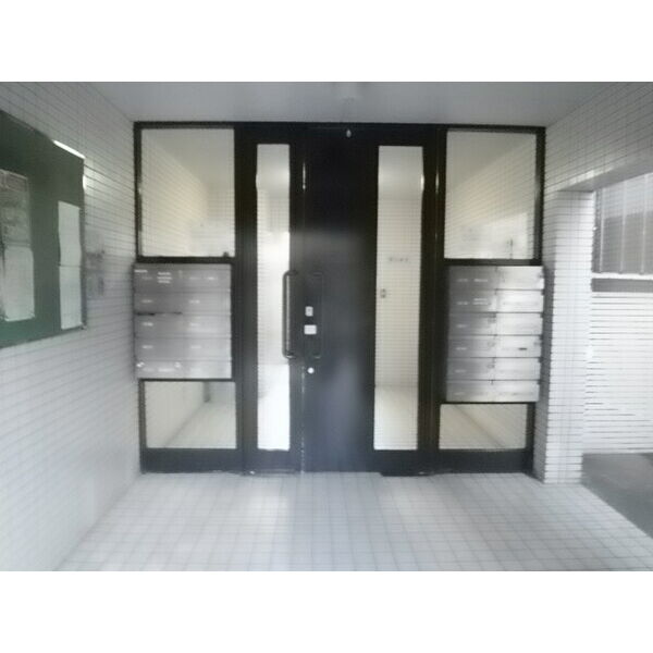 エルマーノ常盤台ヤグモ エントランス