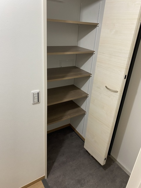 アミスタ湘南0301号室 収納