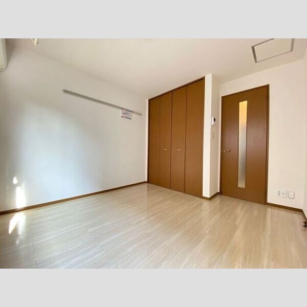 サン ヴィクトワール 室内1