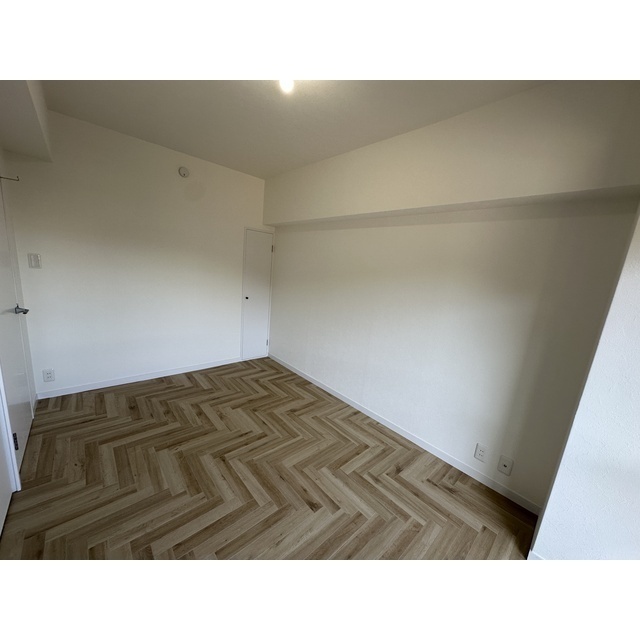 グリーンウッド大蔵501号室 内観