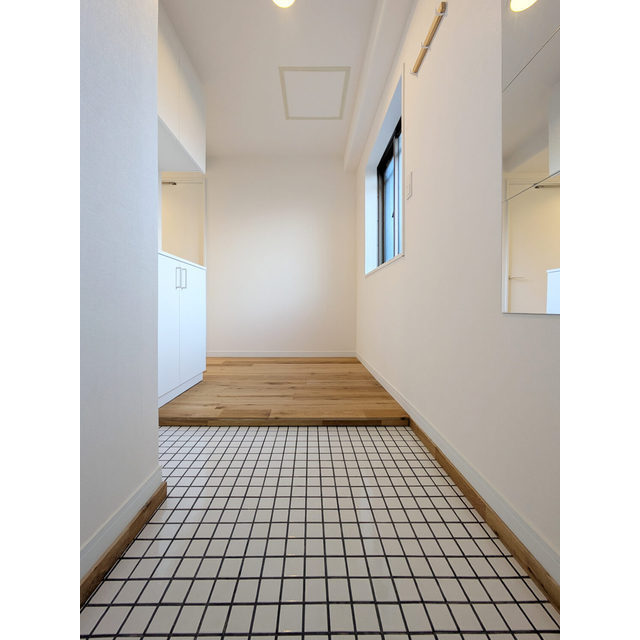 レジデンス多摩川西六郷0201号室 玄関