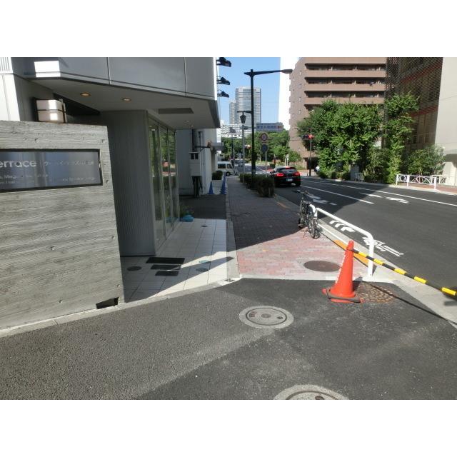 クーカイテラス中目黒8階 エントランス