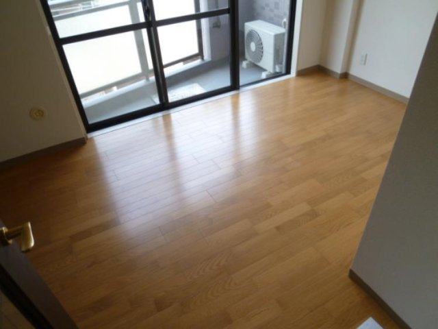 ナイスアーバン大井4階 同建物別部屋の参考画像