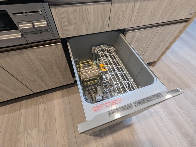 プレディアコート三軒茶屋201号室 食洗機　2025年11月撮影
