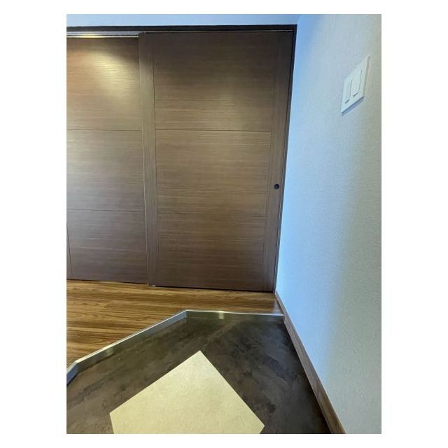 ミリアレジデンス北新宿0504号室 玄関