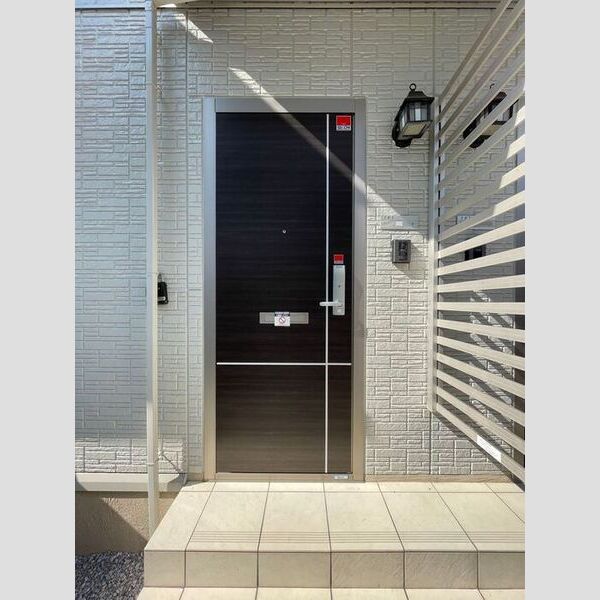 ヨキランタ玉堤 203号室　玄関