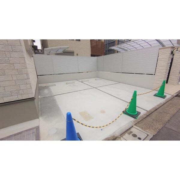 Wisteriaおおやま 駐車場