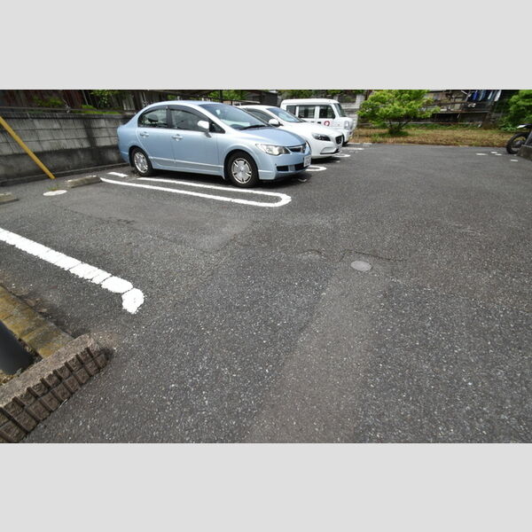 エスポワール マルヤマ 駐輪場