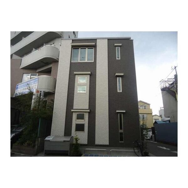 トラム・リビオン 外観