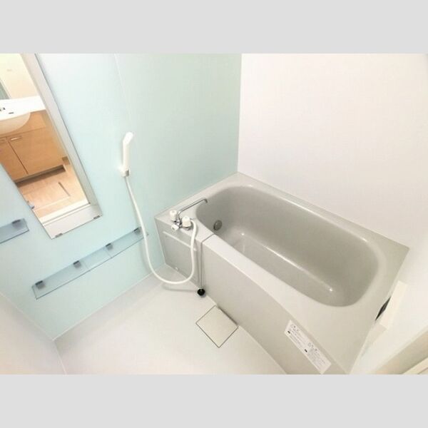 ラッキーベル　C 浴室換気乾燥機付バスルーム