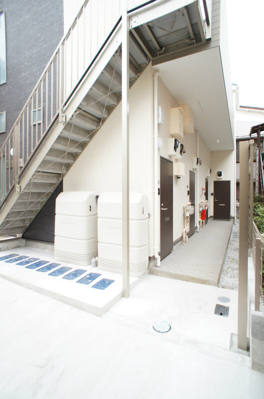 La Luce西横浜1階 エントランス