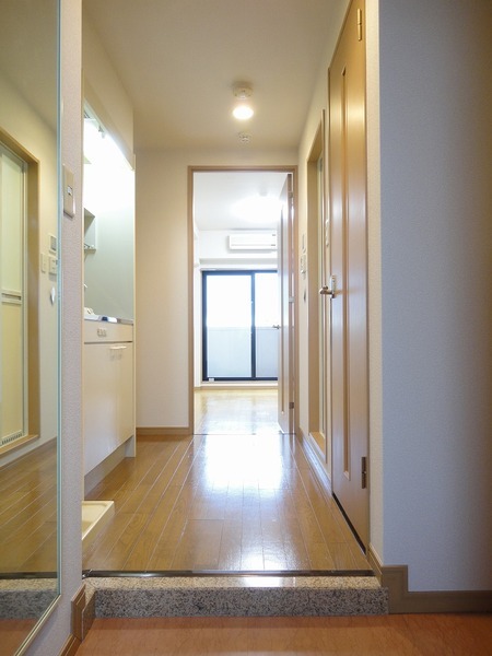 VIDA#0142階 同建物別部屋の参考画像