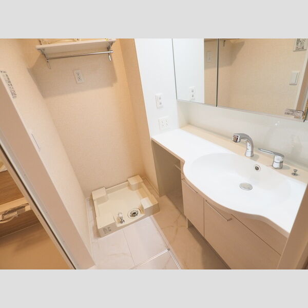 COLINA DO SOL(コリーナ ド ソル) 洗面