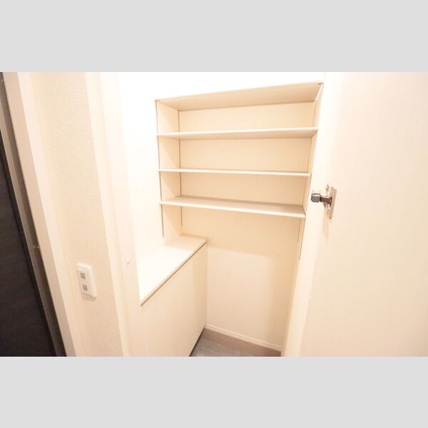 AZURE101号室 シューズクローク