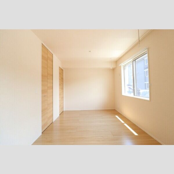 ピースウッド　Ⅰ106号室 洋室5.3帖