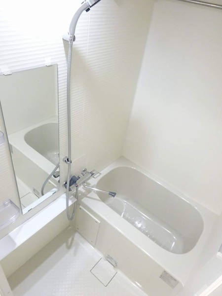 ＡＺＥＳＴ阪東橋502号室 同建物別部屋の参考画像