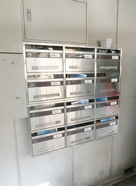 トラッドワカシマⅡ305号室 集合ポスト☆