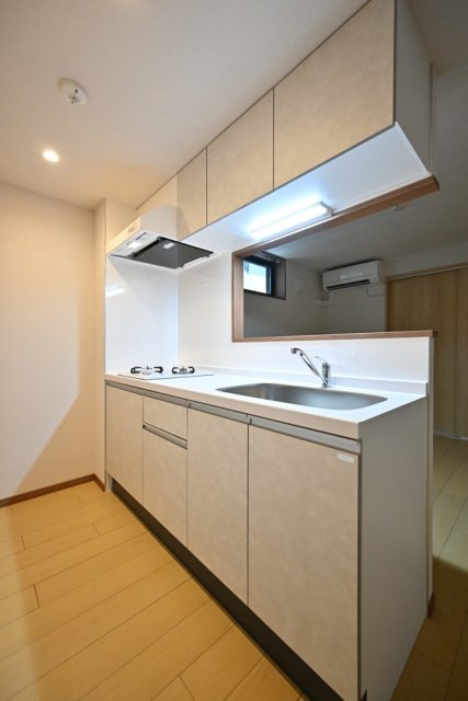 ＣＥＮＴＲＡＬ　ＧＡＲＤＥＮ　ＲＥＳＩＤＥＮＣＥ　ＴＯＫＹＯ地下1階 キッチン