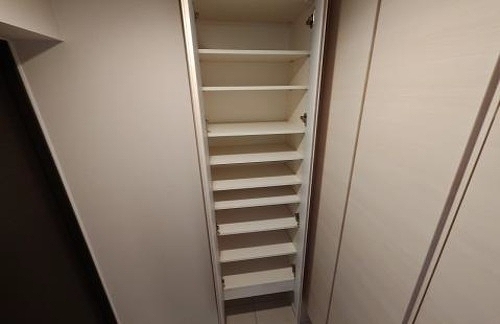 レーベン和光本町10階 下足入