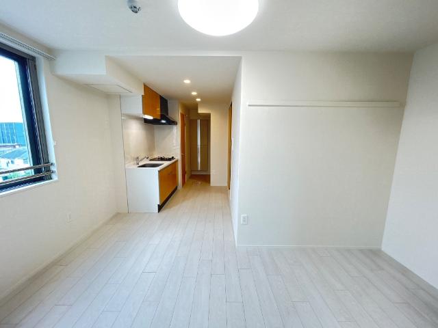 ハイムマルセン日野406号室 リビング