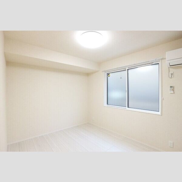 Dear Life203号室 洋室