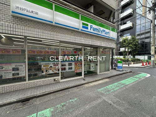 フィールＡ渋谷 【コンビニエンスストア】ファミリーマート 渋谷円山町店まで24ｍ