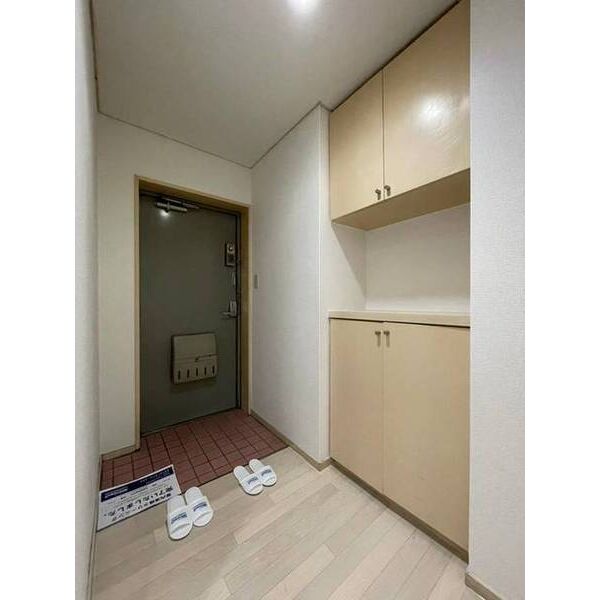 ベルトピア松戸第08 玄関