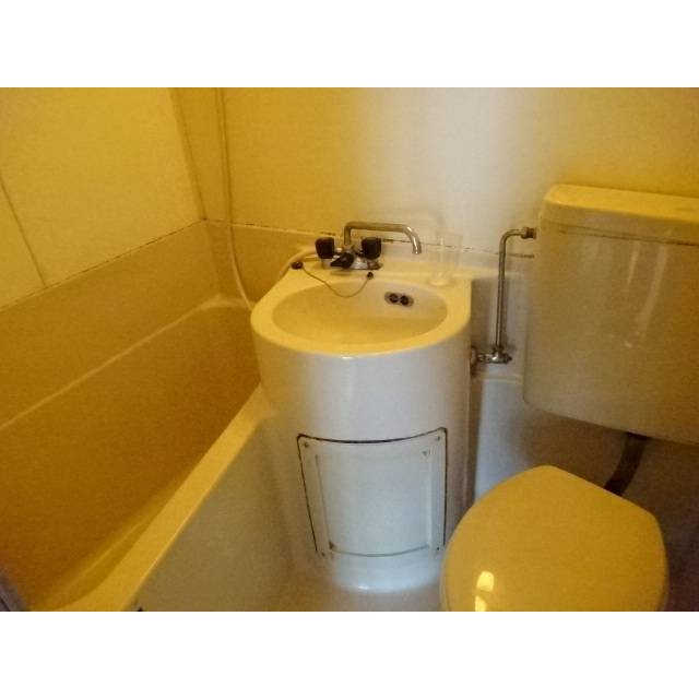 西新宿第2ローヤルコーポ齋藤ビル お風呂