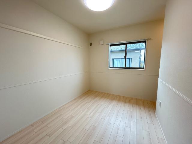 ルメイユ202号室 洋室
