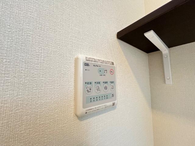 シャンパーニュ北越谷202号室 浴室乾燥機