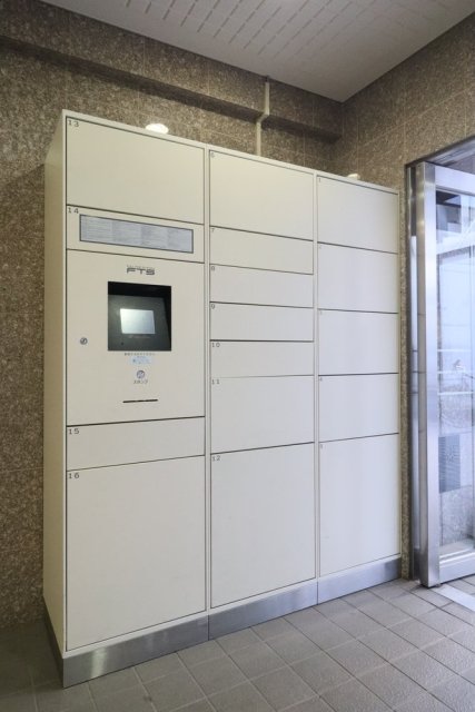 プレール三田1階 宅配BOX