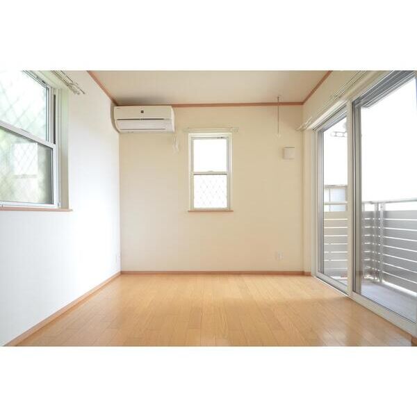 Le　Monde　KAMAKURA102号室 リビング