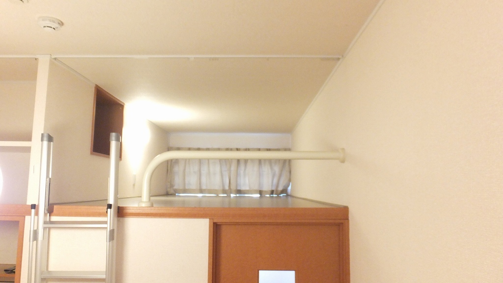 レオパレスイターナル208号室 ロフト付