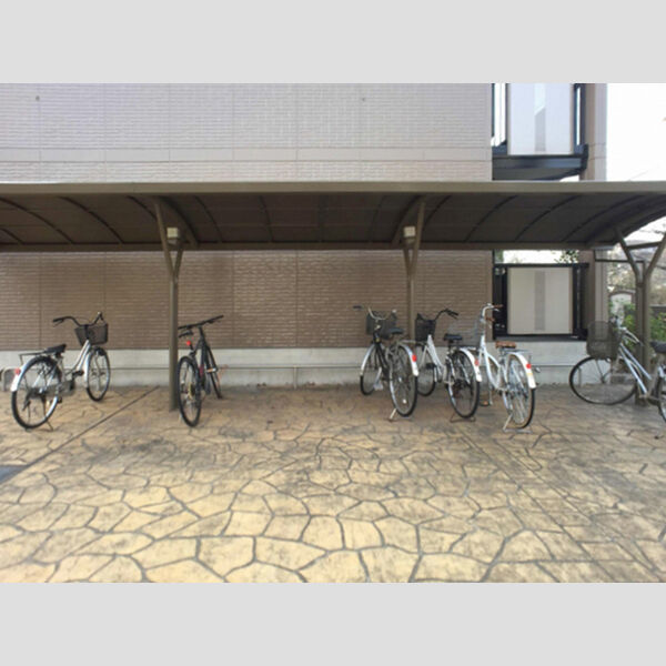 グランドパレス302号室 駐輪場