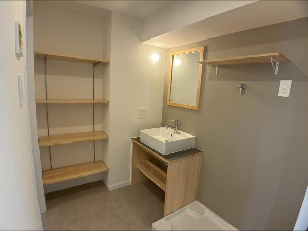 ＥＶＥＲＴＯＷ　Ｃｏｌｏｒｅ　ＳＥＮＧＥＮＤＡＩ2階 洗面