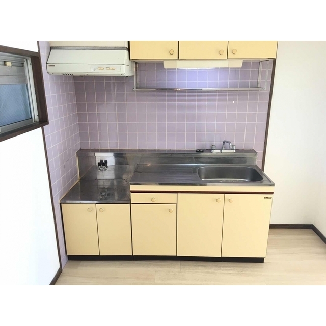 アメニティー木部 キッチン