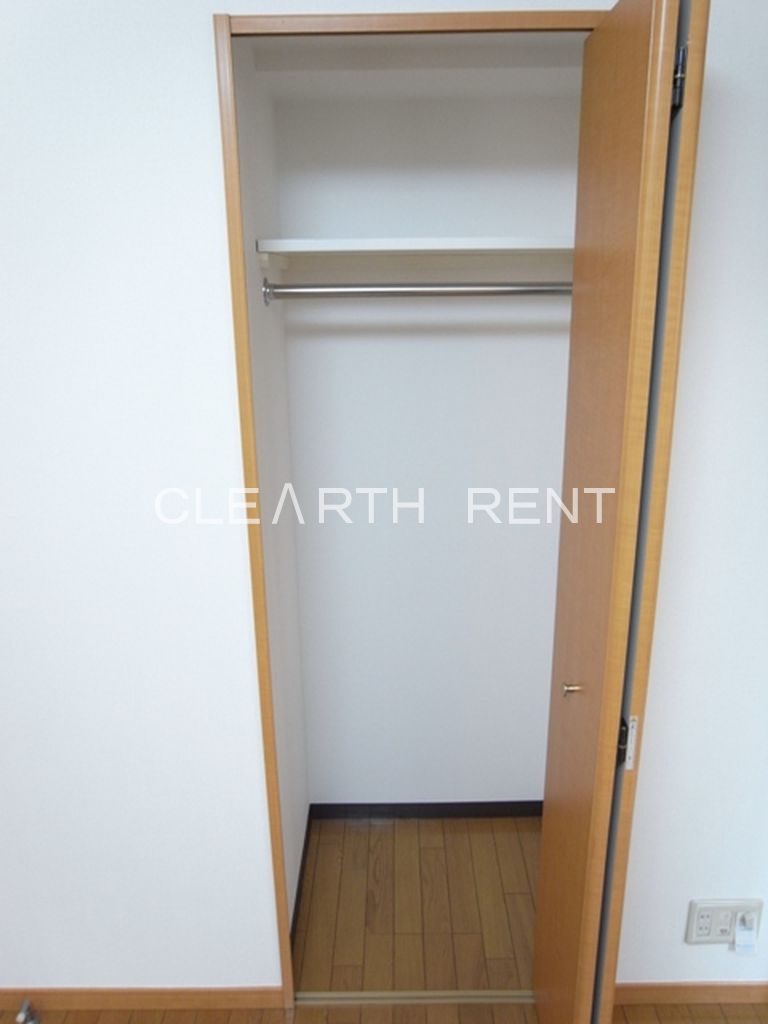 パレステュディオ西新宿2階 クローゼット2か所あり