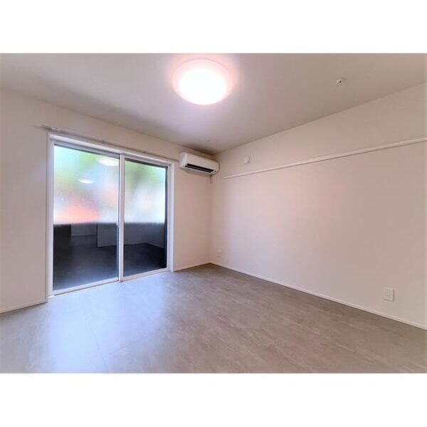 メゾンミニヨン リビング