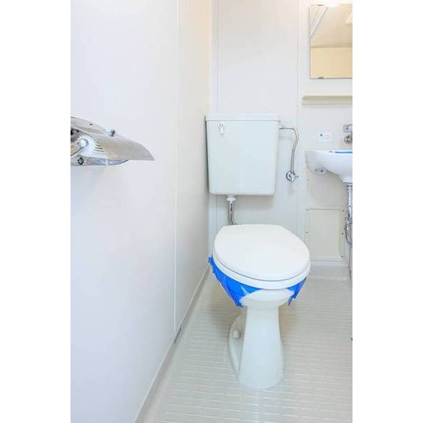 ホワイトハウスⅡ0105号室 トイレ