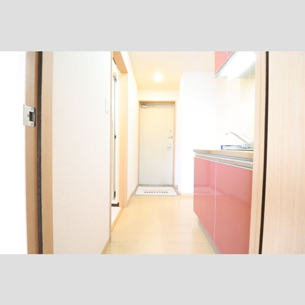 アルエンテ302号室 廊下