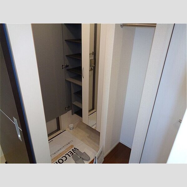 メゾン陽光台 玄関