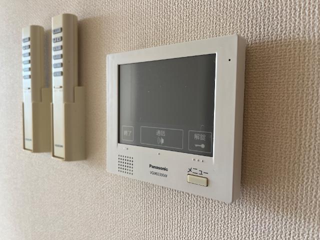ルミナス参番館 カメラ付インターホン
