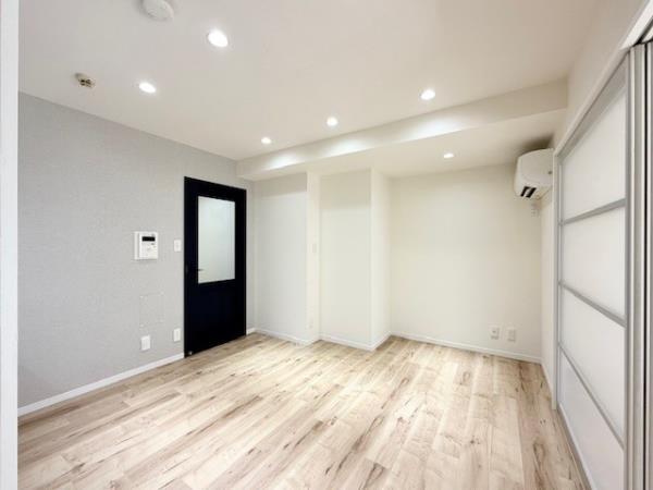 リエール若松町2階 リビング