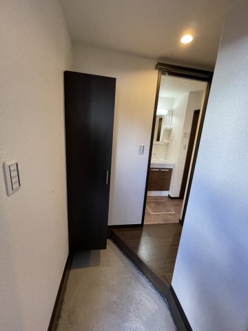 チャオ本厚木103号室 玄関