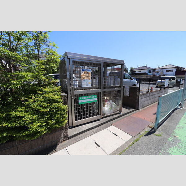 トライ・コート　Ⅲ ★ゴミ置き場★