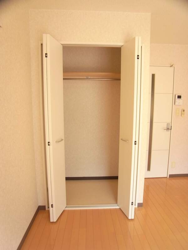 リリックコートアン・シャトー1階 収納