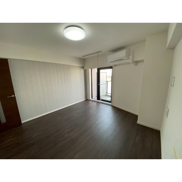 プレール・ドゥーク西新井Ⅱ 内観