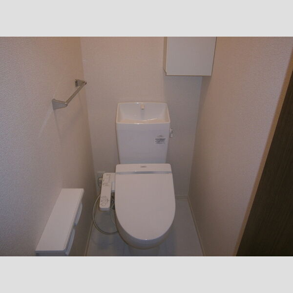 gloss綱島 トイレ